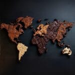mapa mundi feito a partir de brownies
